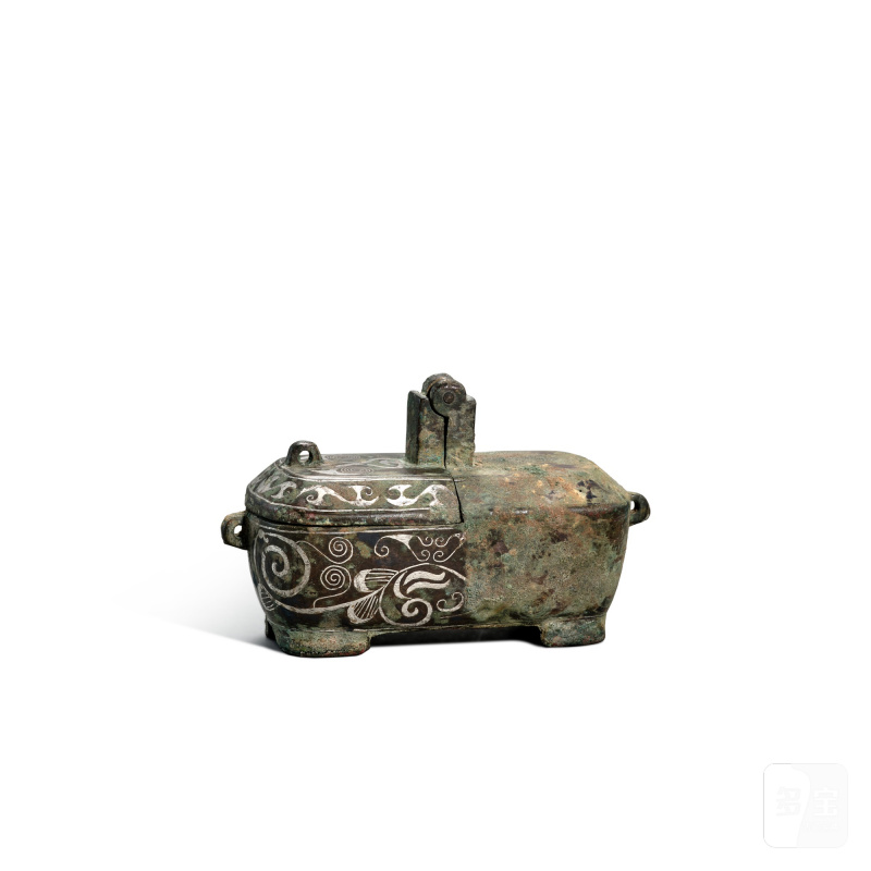 An archaic silver-inlaid bronze lamp and cover, Eastern Zhou dynasty, Warring States period | 東周戰國 銅錯銀翻蓋燈